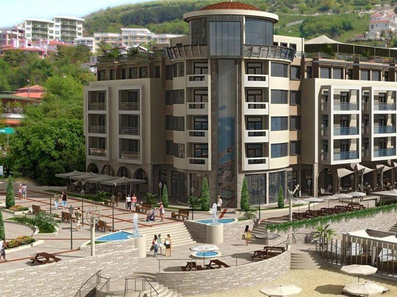 Royal Grand Hotel And Spa Kavarna Bagian luar foto